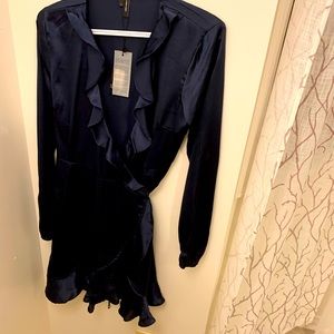 Beautiful shine wrap short dress!